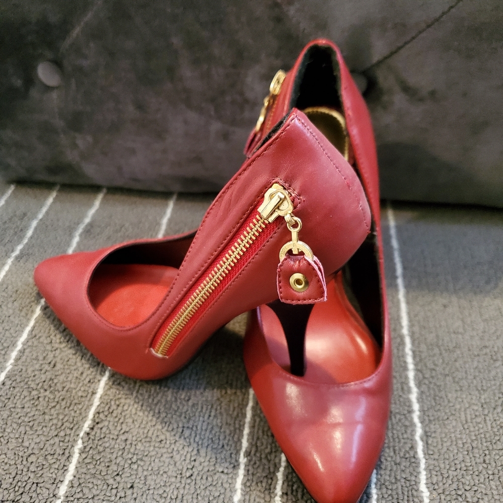 Hot Red Heels 👠 🔥